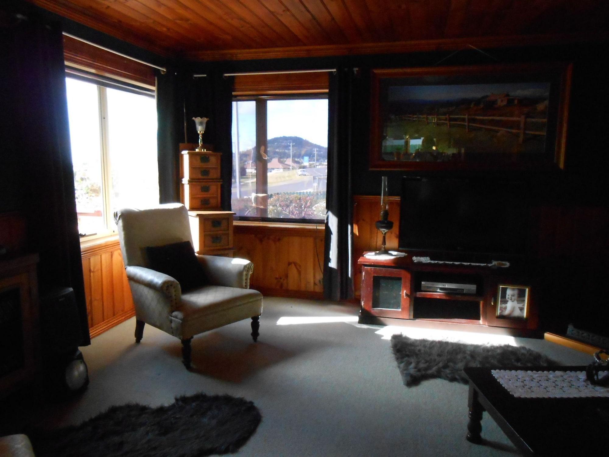 The Penguin Room - Tidelines Of Bicheno Eksteriør billede